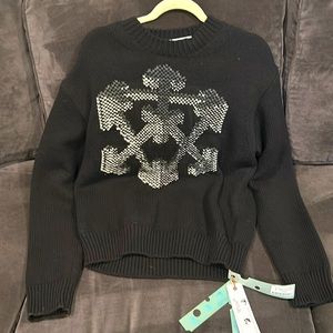 Off White sweater never worn
